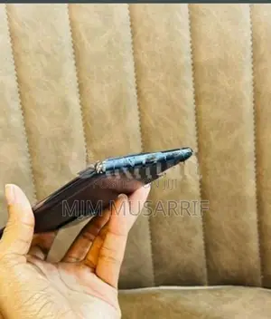 Samsung Galaxy S20FE (Used)