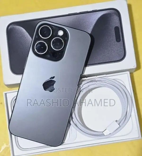 Apple iPhone 15 Pro Max (Used)