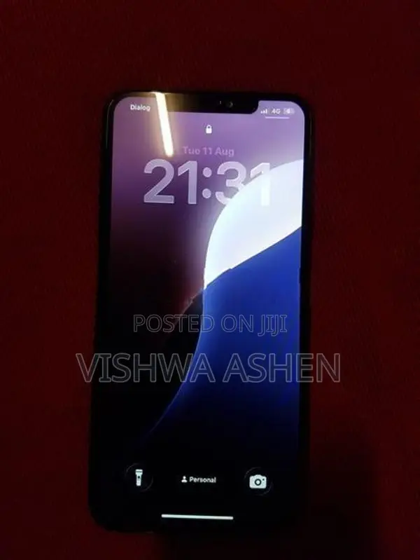 Apple iPhone 11 Pro Max (Used)