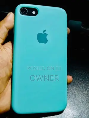 Apple iPhone 8 256GB (Used)