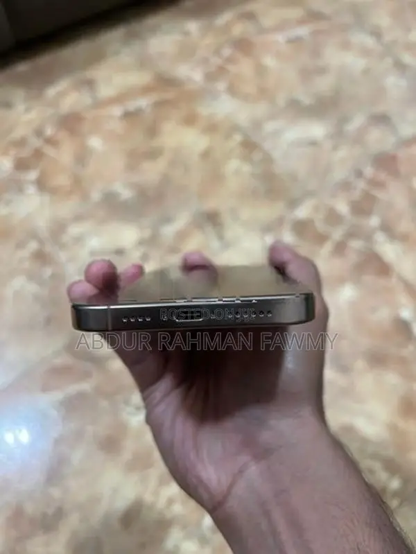Apple iPhone 16 Pro Max (Used)