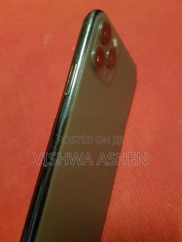 Apple iPhone 11 Pro Max (Used)