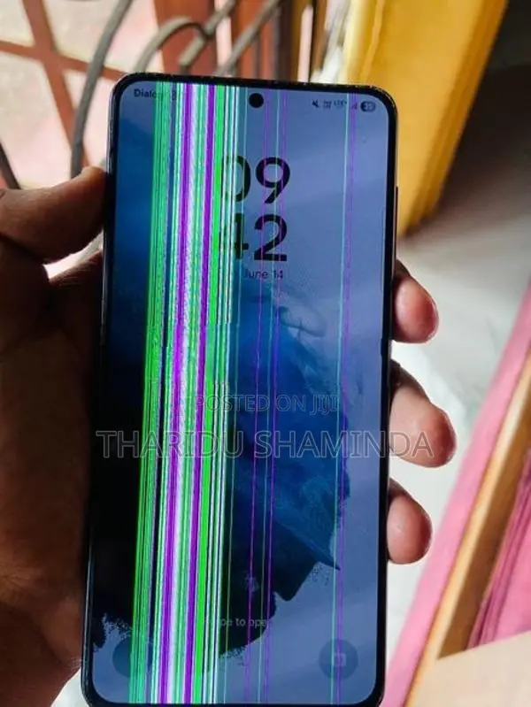 Samsung Galaxy S20 (Used)