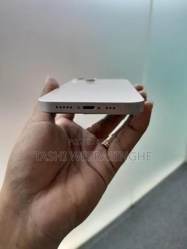 Apple iPhone 13 128GB (Used)