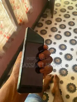 Samsung Galaxy S21 Ultra (Used)