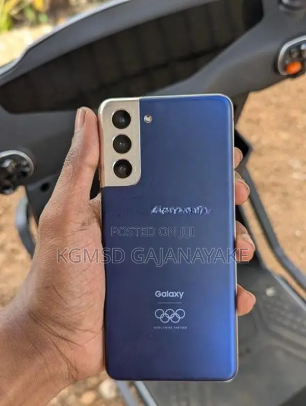 Samsung Galaxy S21 8GB256GB (Used)