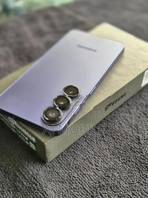 Samsung Galaxy S26 512GB (Used)