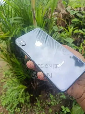 Apple iPhone X 64gb (Used)