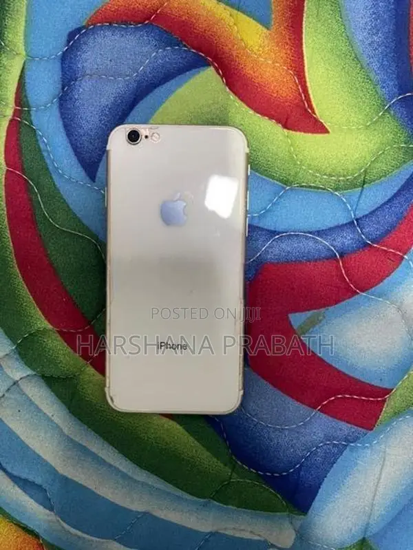 Apple iPhone 6S (Used)