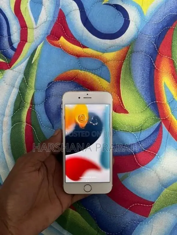 Apple iPhone 6S (Used)