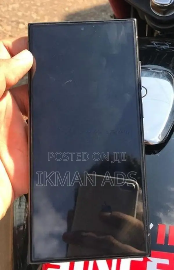 Samsung Galaxy S24 Ultra (Used)