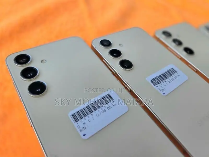 Samsung Galaxy S24 8GB/256GB (Used)