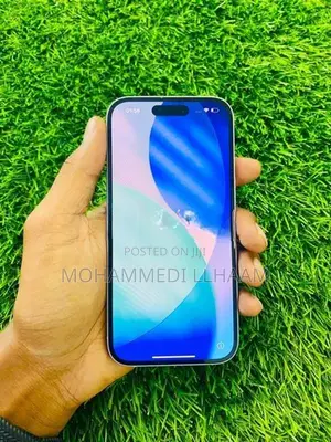 Apple iPhone 15 (Used)