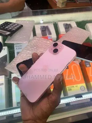 Apple iPhone 15 (Used)