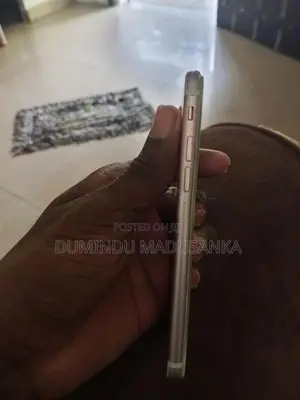 Apple iPhone 7 (Used)