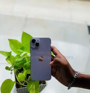 Apple iPhone 14 (Used)