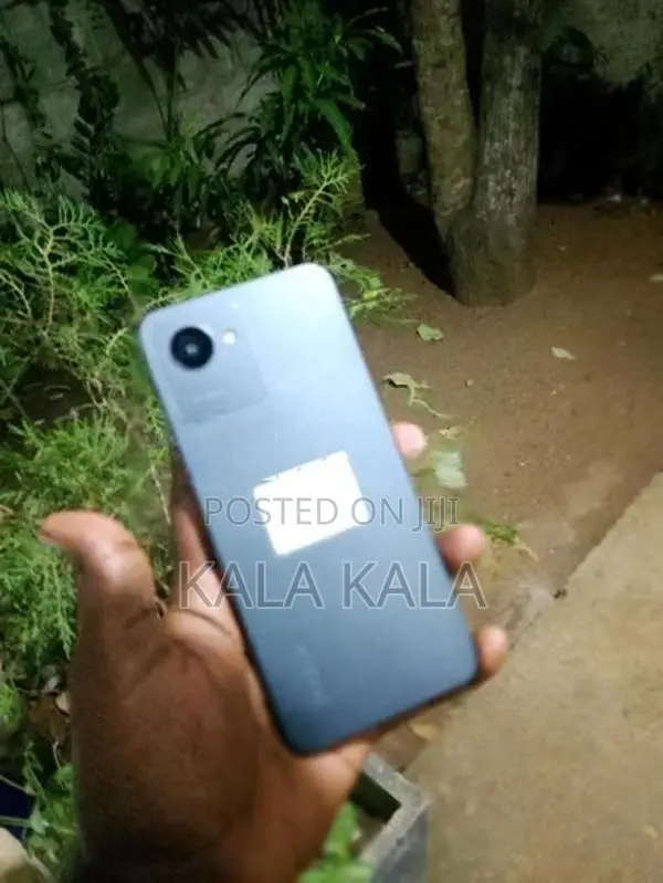 Realme C30s 64GB (Used)