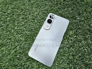 Vivo V40 (Used)