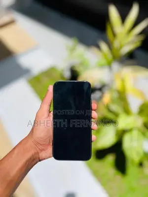 Apple iPhone 14 (Used)