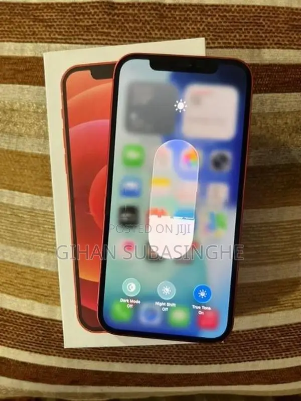 Apple iPhone 12 (Used)