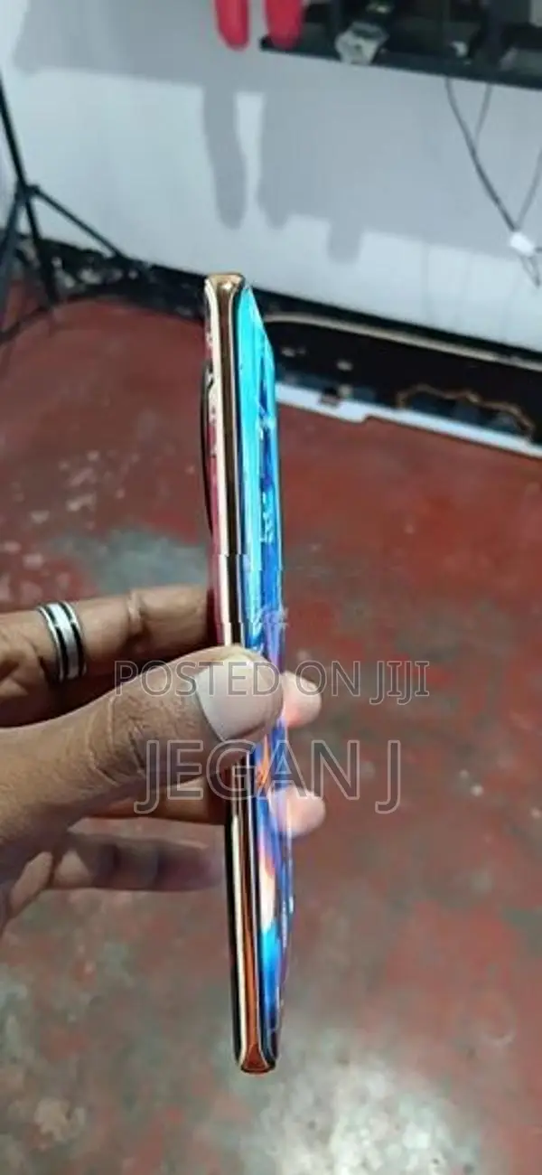 Realme 11 (Used)