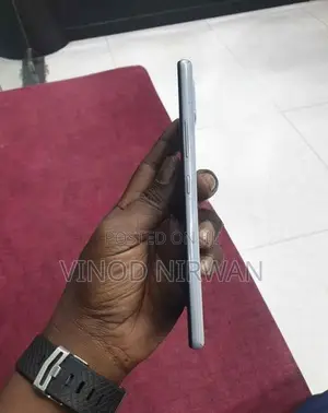 Samsung Galaxy M42 8GB 128GB (Used)