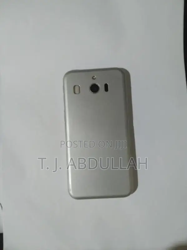 Sharp 704SH (Used)