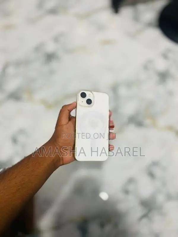 Apple iPhone 14 (Used)