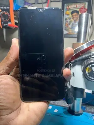 Samsung A10s Display