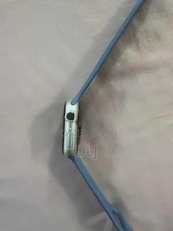 Apple Watch Series 8 (GPS)