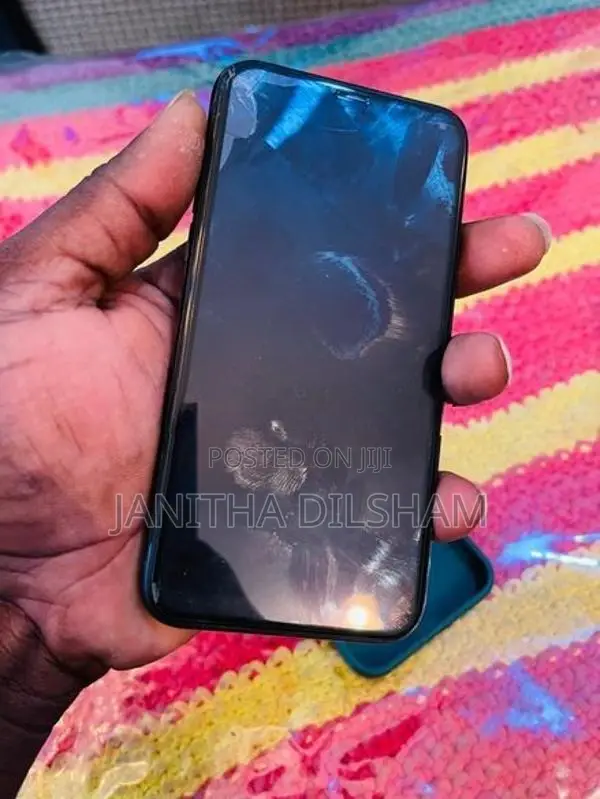 Apple iPhone 11 Pro (Used)