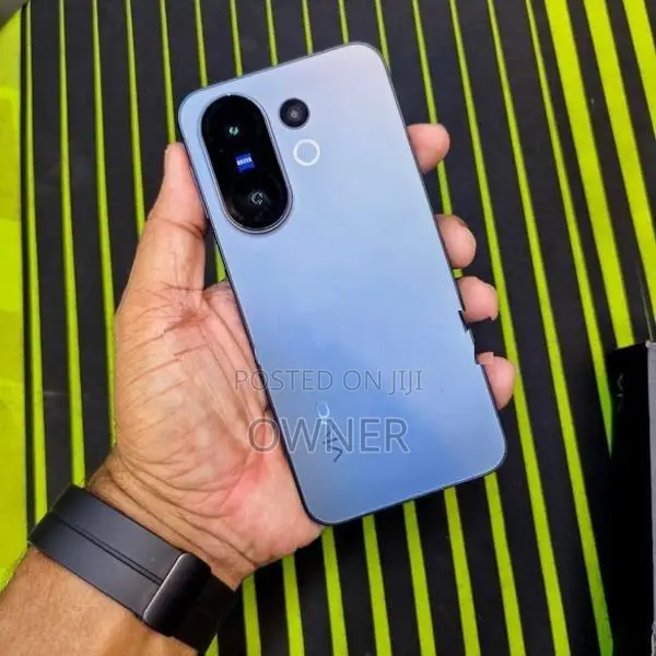 Vivo X200 FE 512GB (Used)