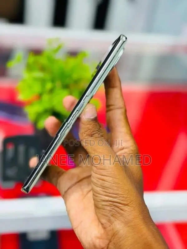 iqoo z9s 5g 8-256 (Used)