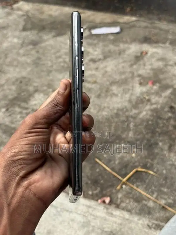 Tecno camon 40 pro (Used)
