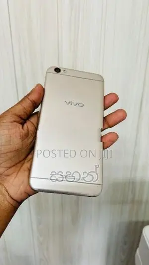 Vivo Y67 (Used)