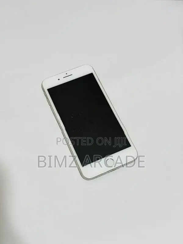 Apple iPhone 8 Plus 64GB (Used)