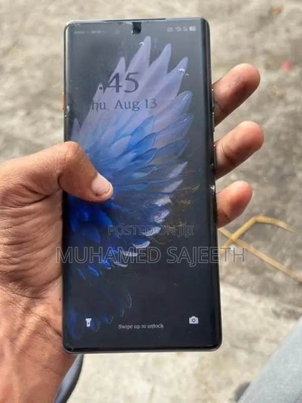 Tecno camon 40 pro (Used)