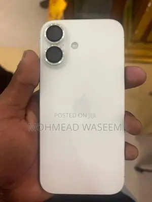 Apple iPhone 16 I phone (Used)