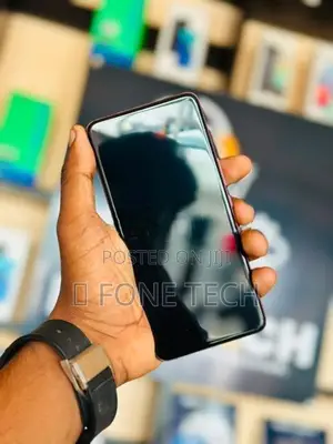 Vivo V50 8GB 256GB (Used)