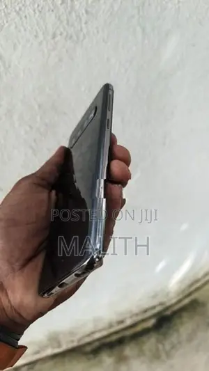 Samsung Galaxy S10 4G (Used)