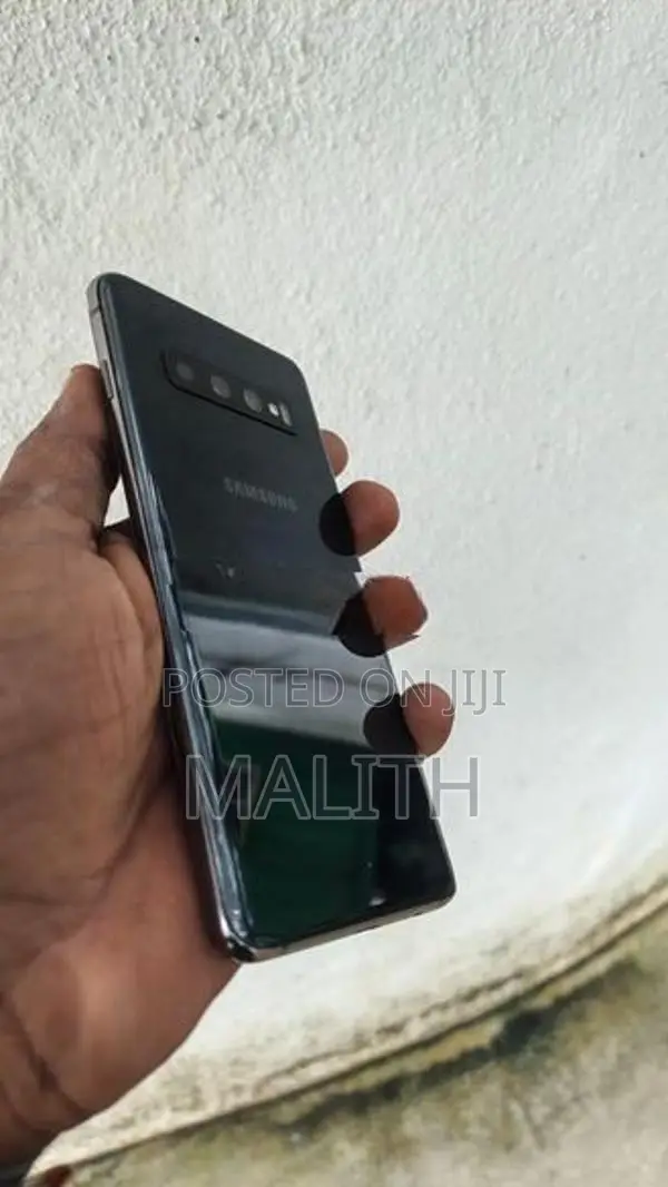 Samsung Galaxy S10 4G (Used)