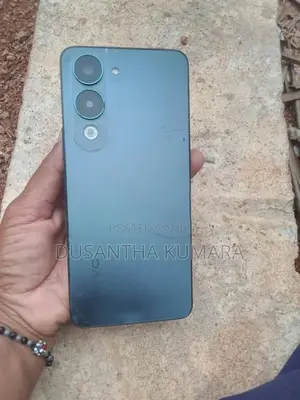 Vivo Y04 (Used)
