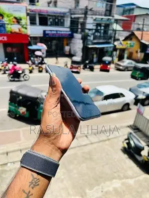 Apple iPhone 11 128GB (Used)