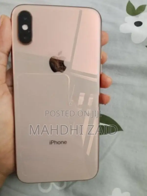 Apple iPhone XS (Used)