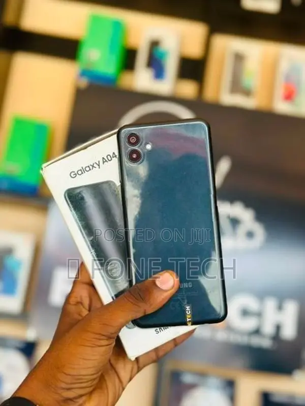 Samsung Galaxy A04 4GB 64 (Used)
