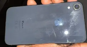 Apple iPhone XR (Used)
