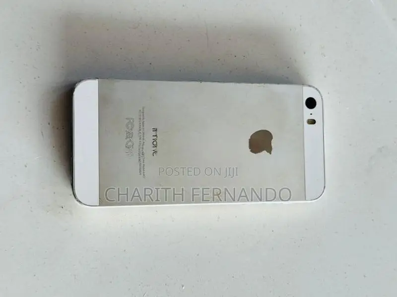 Apple iPhone 5S 16GB (Used)