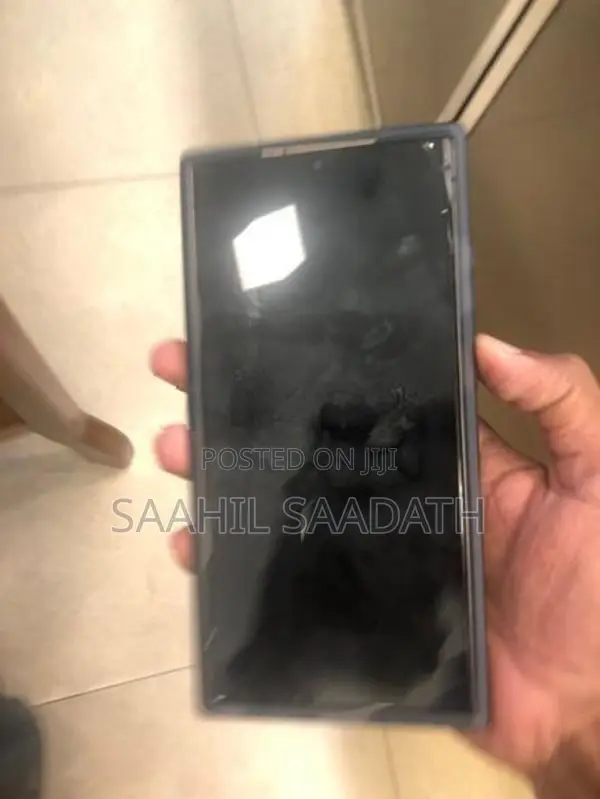 Samsung Galaxy S24 Ultra (Used)