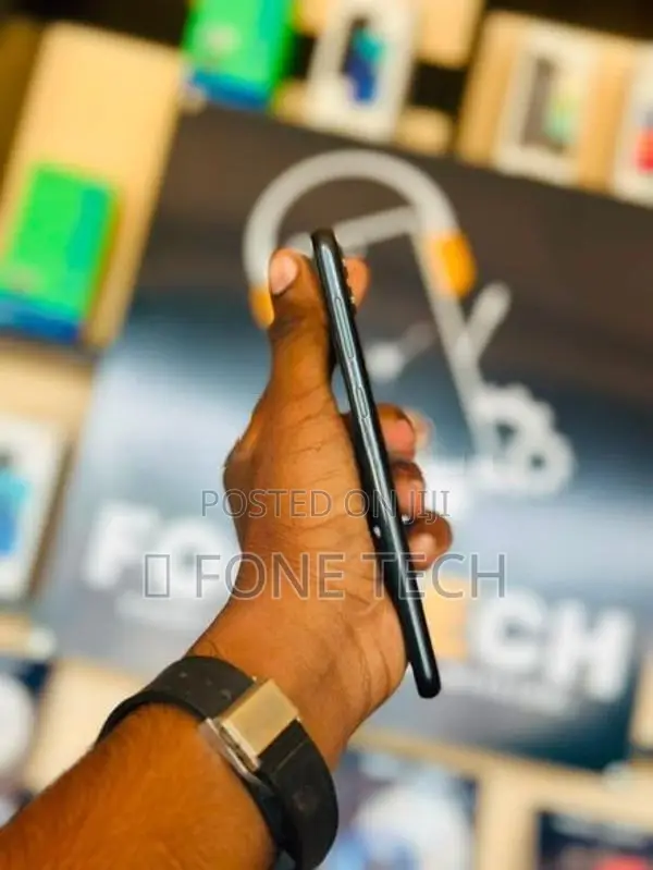Samsung Galaxy A04 4GB 64 (Used)