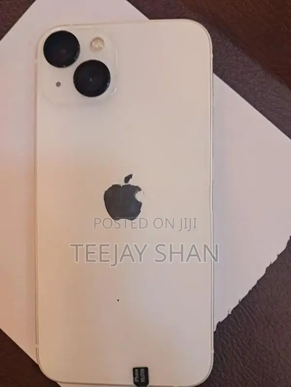 Apple iPhone 13 (Used)